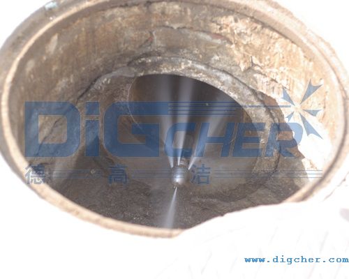 自來(lái)水管道內(nèi)壁清洗